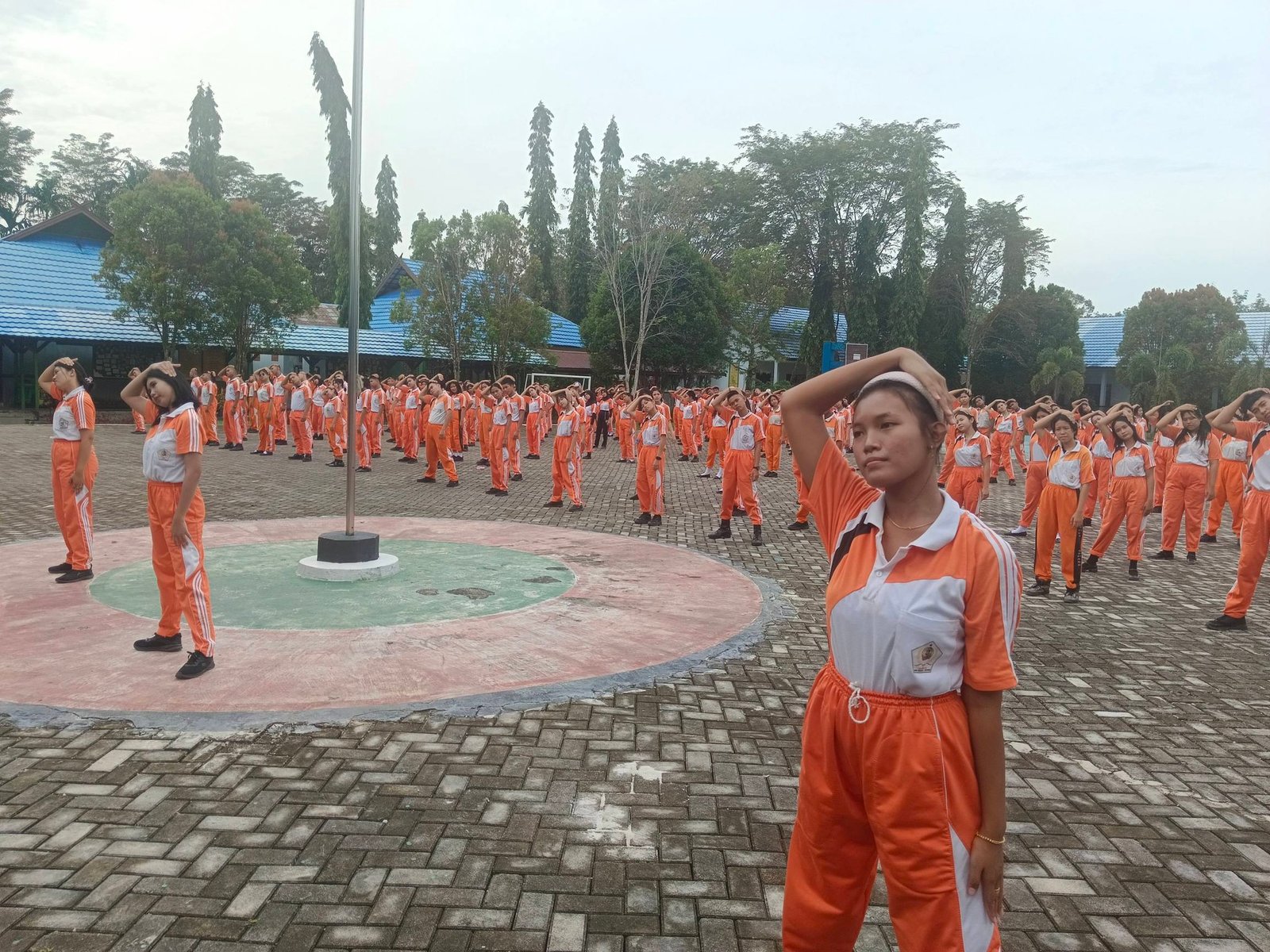 Budayakan Hidup Sehat, SMAN 1 Sepang Rutinkan Senam Anak Indonesia Hebat